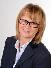 Frau  Sabine Rcker